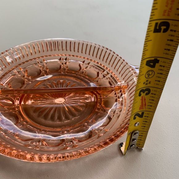 Pink Glass Tray - Picture 4 of 5
